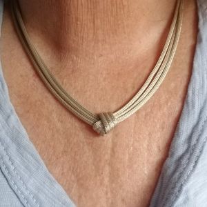 STERLING KNOT NECKLACE